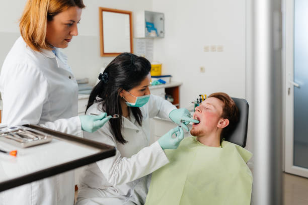 Best Cosmetic Emergency Dentistry in Fellsmere, FL